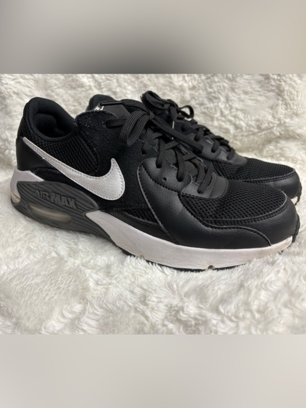 Nike Black and White Air Max Men's Excee Athletic Sneakers